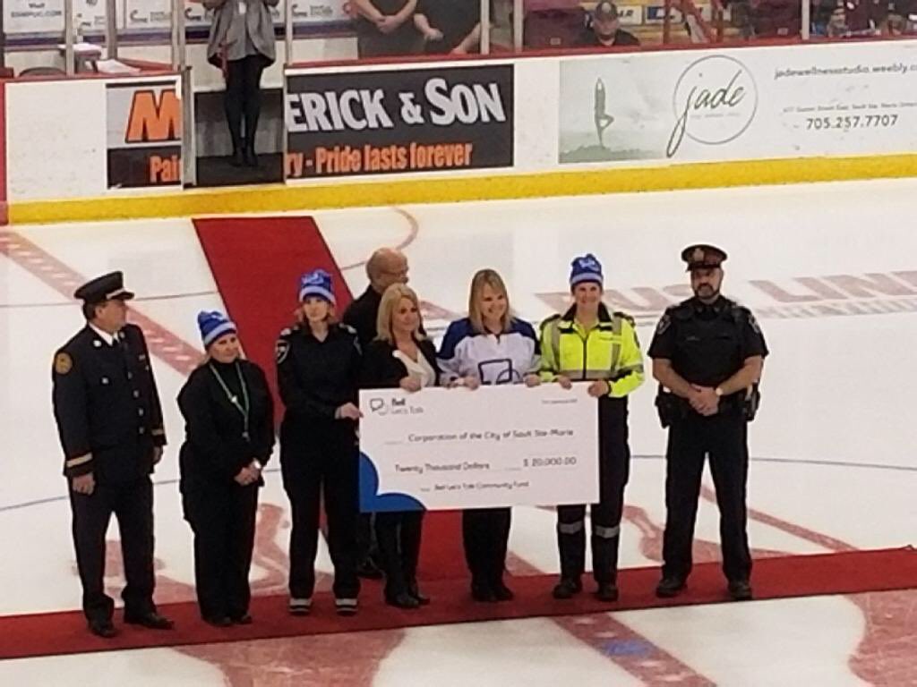 Excited to be at the @Essar_Centre to support @OHLHoundPower and #BellLetsTalk Go Hounds Go! https://t.co/zTWqR9GrR3
