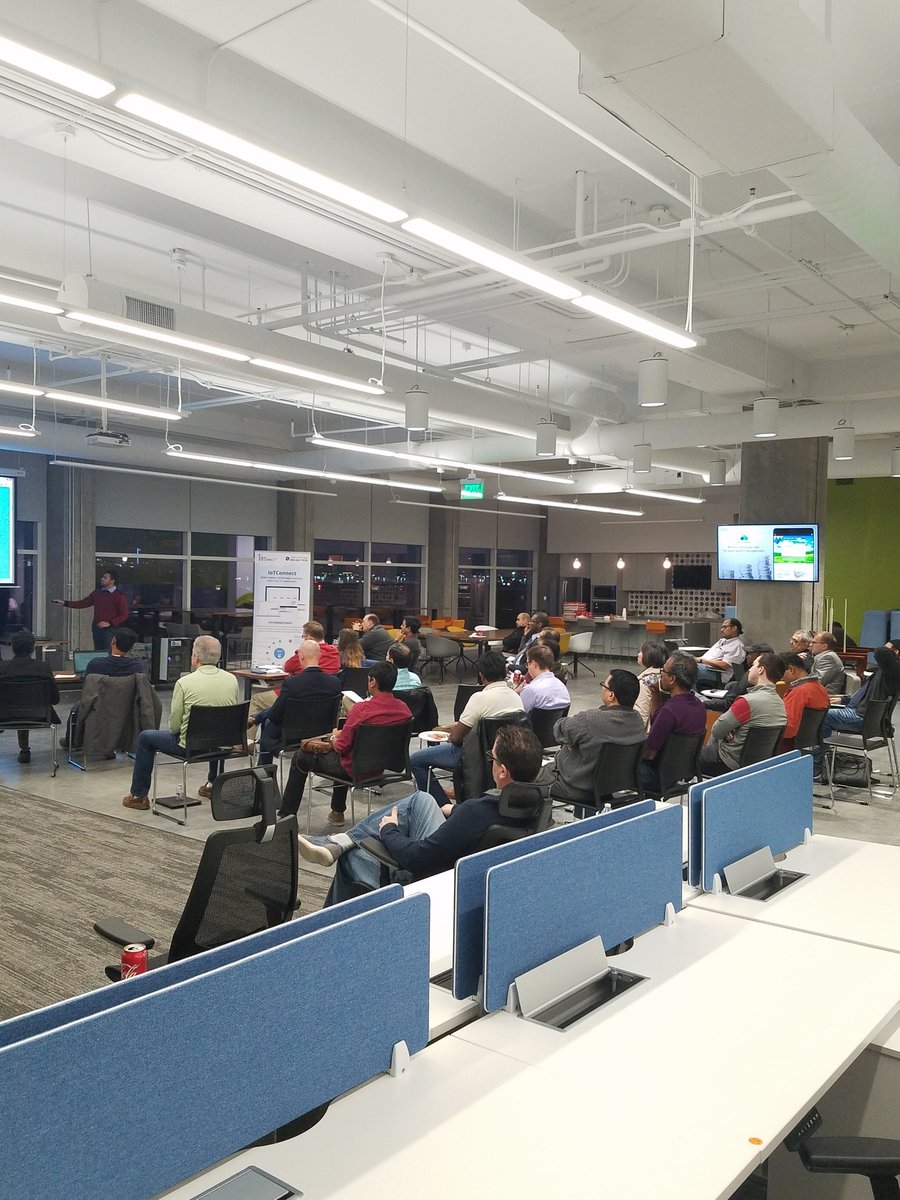 BhojakPb's tweet photo. #softwebiot #iotroundtabledallas This is amazing turnout. @softwebchicago https://t.co/Uvcv3P8a8O