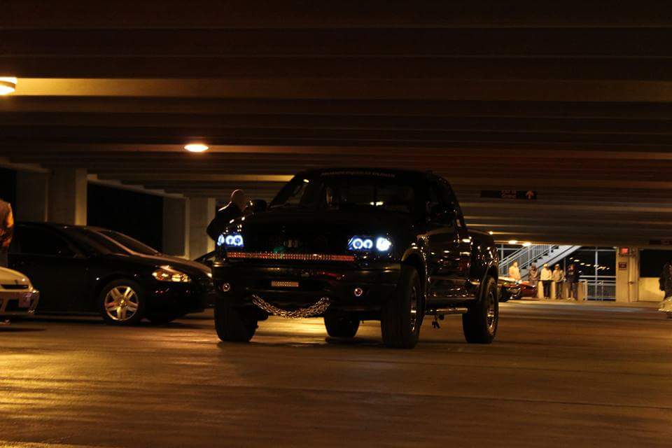 MoStateMOTO's tweet image. We had a great turnout last night! Please remember to not rev, burnout, or race through the garage. We want to continue these meets and cannot allow excessive noises or speeding. Thank you to everyone who came out and we look forward to the next meet!