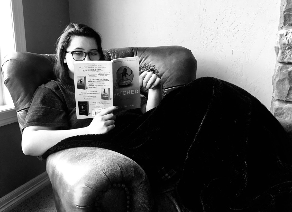 my_body_for_me's tweet photo. Heads up, guys! Reading can actually be a good thing.. who knew?! 😂😄📖💚
#MyBodyForMe #30DayHappinessChallenge #ReadABook #Reading #Book #Relaxed #Excited #Matched #AllyCondie #SnuggledUp #UnderABlanket #BlackandWhite #LoveToRead #Happy #Happiness https://t.co/FnDNC0JwHg
