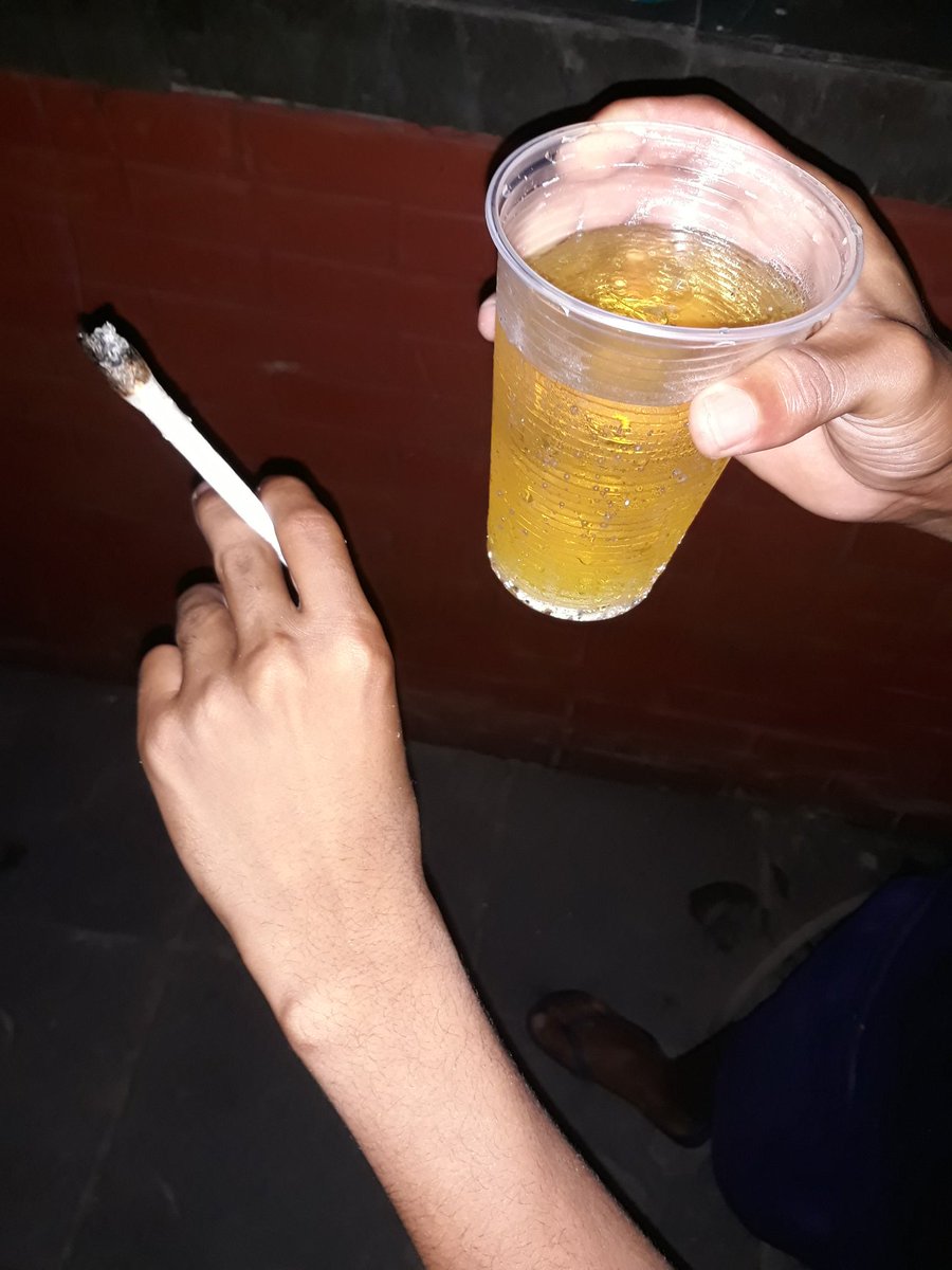 tevezcria's tweet photo. a gente marola quando quer detalhe aniversario do jogador mais caro😎🤠🤓🌺🍻 @Danikedelas23 @nicksondacosta https://t.co/j0gJHJ5Zpn