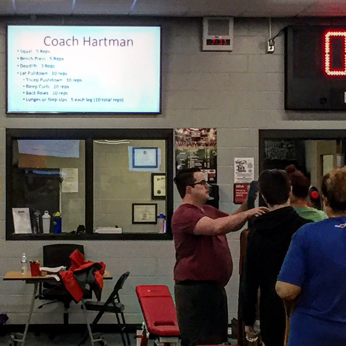 hartman_jeremy's tweet photo. SQUAT - BENCH - DEADLIFT
Teaching the beginners at the School of Strength! Loving the new flat screens all over the weight room now! Great group of people learning the lifts.
---
#schoolofstrength #squats #benches #deadlifts #kettlebells #bands #hartmanperformance https://t.co/uQCjXsPKEO