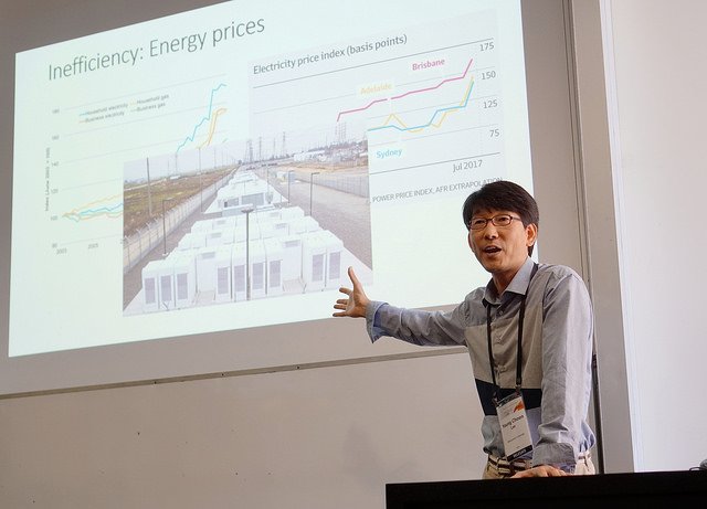 RCCUQ's tweet photo. Australasian Computer Science Week conference sessions got off to a great start y'day at @UQ_News. Pix by @DoktrNick = audience, keynote by Dr Young Choon Lee from @Macquarie_Uni, poster session, & #ACSW2018 best paper awardees (congrats!). https://t.co/hJK0NdR65L