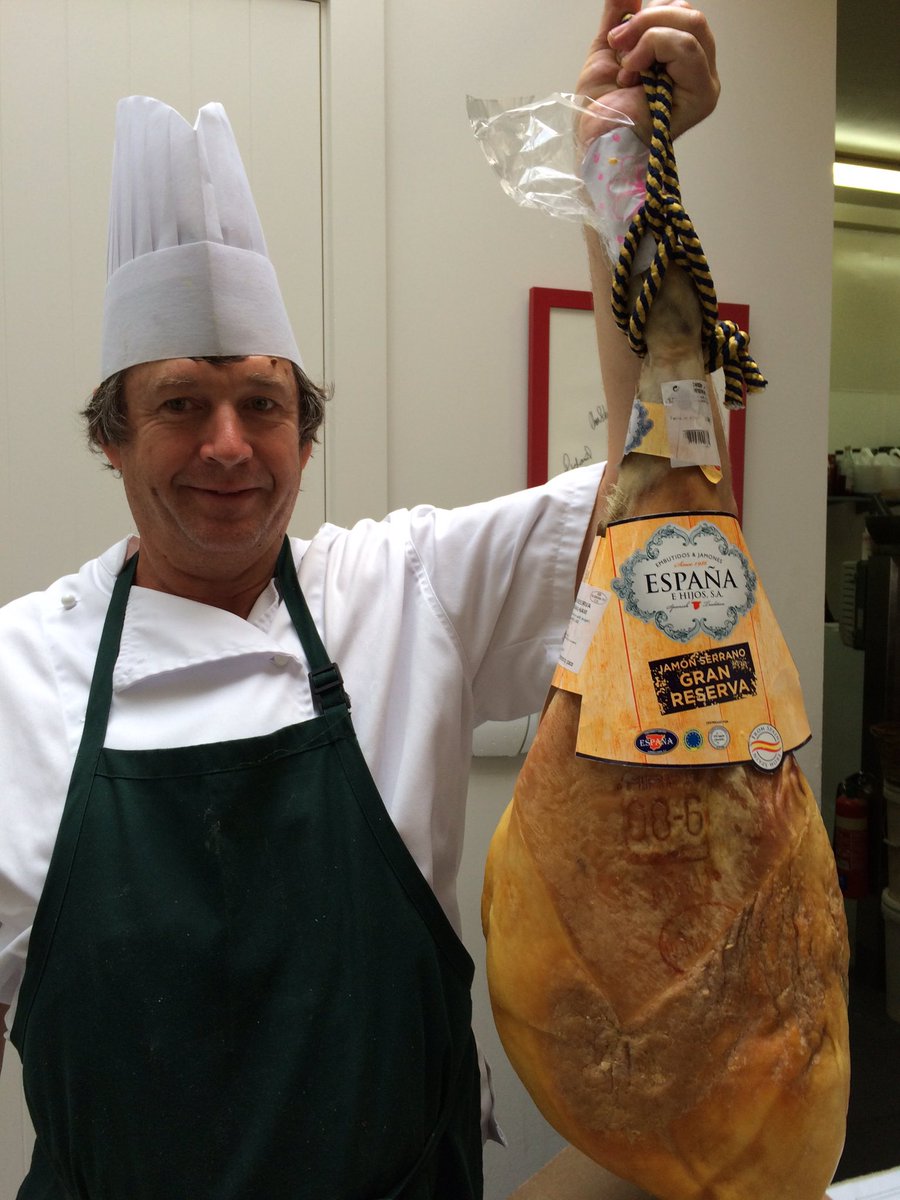 Prue & David tweet media