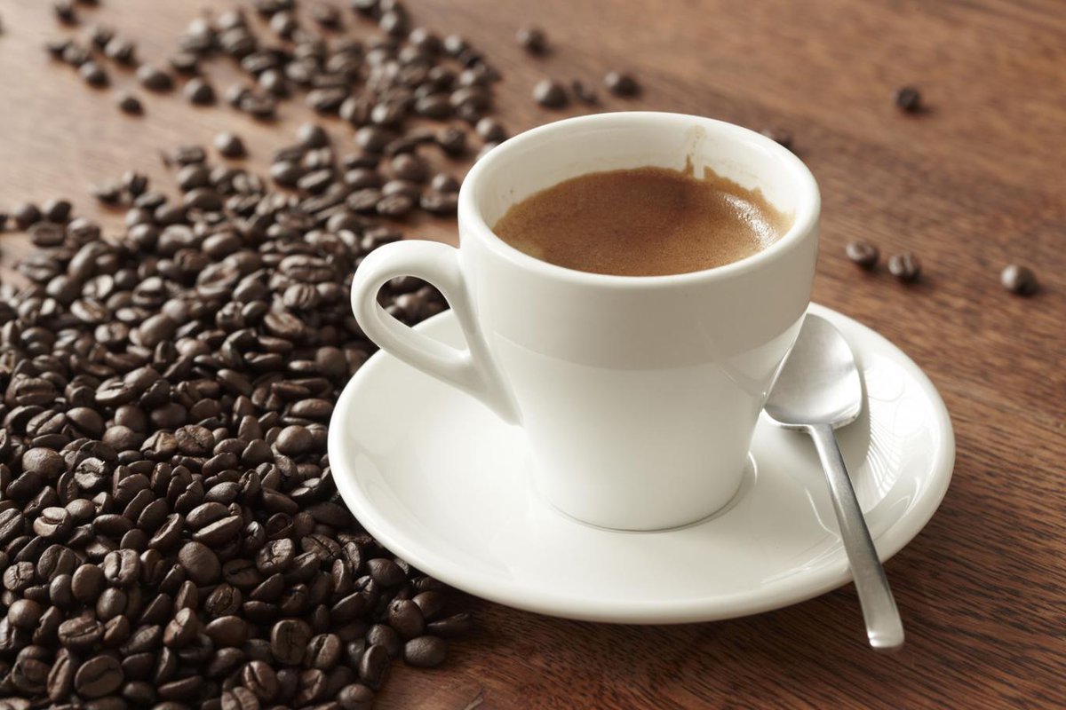 ConnoisseurCoff's tweet photo. #CoffeeFact: The first commercially successful #decaffeination process was discovered by accident! In 1903, inventor Ludwig Roselius found that his freight of coffee beans had been soaked in seawater, losing much of their caffeination. #ConnoisseurCoffee #RedwoodCity https://t.co/QnI4xJzpg6