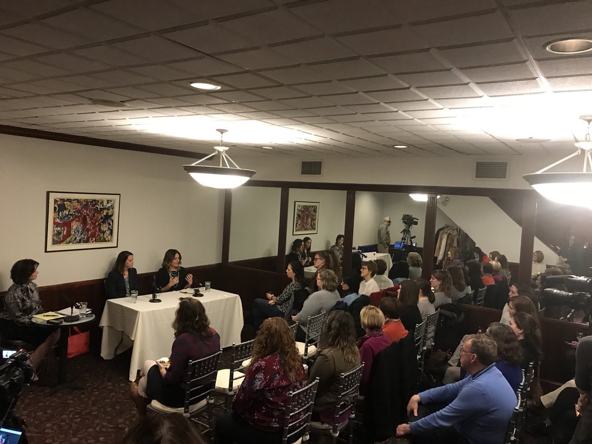 Abby_Foster's tweet photo. A balanced conversation with practical solutions. I’d expect nothing less from this group of women. 👏🏼👏🏼👏🏼

#MeToo, Now What?

Support each other 
Build meaningful work relationships  
Engage in open dialogue 
Nip bad behavior in the bud 
Establish workplace boundaries https://t.co/oy0yKzvVIq