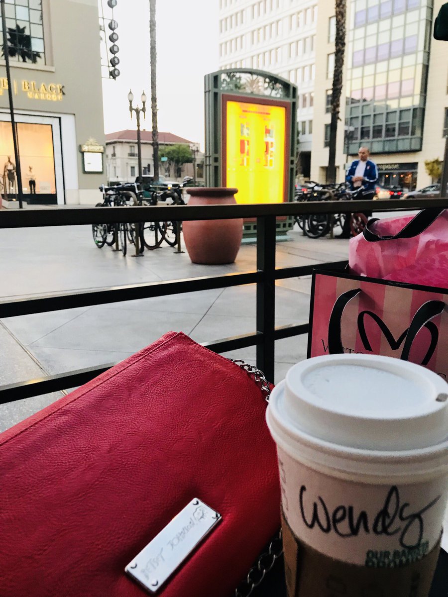 Asi una tarde perfecta ... #ConFrioDebes tomar tecito!