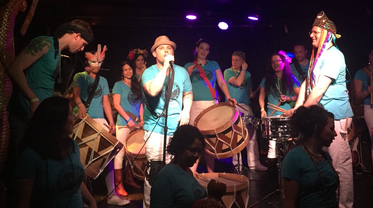 MACLAarte's tweet photo. We can't wait for the return of our #FirstFridayFiesta series THIS FRIDAY with Maracatu Pacífico!! Move with us Fri, Feb 2, 8-10pm at #MACLAsj!
#ArtWalkSJ #SoFADistrict #VisitSanJose @artwalksj South FIRST FRIDAYS #ArtWalkSJ https://t.co/urjxEgnDVv