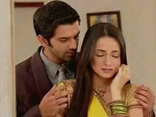natus_wilma's tweet photo. @StarPlus @ColorsTV @BarunSobtiSays #NewSarunShow #BarunSobti #SanayaIrani #MayorMissing #BestJodi #BestChemistry #BlockbusterShow bring Barun and Sanaya back together on screen @StarPlus @Colors https://t.co/eQygv9KeVA
