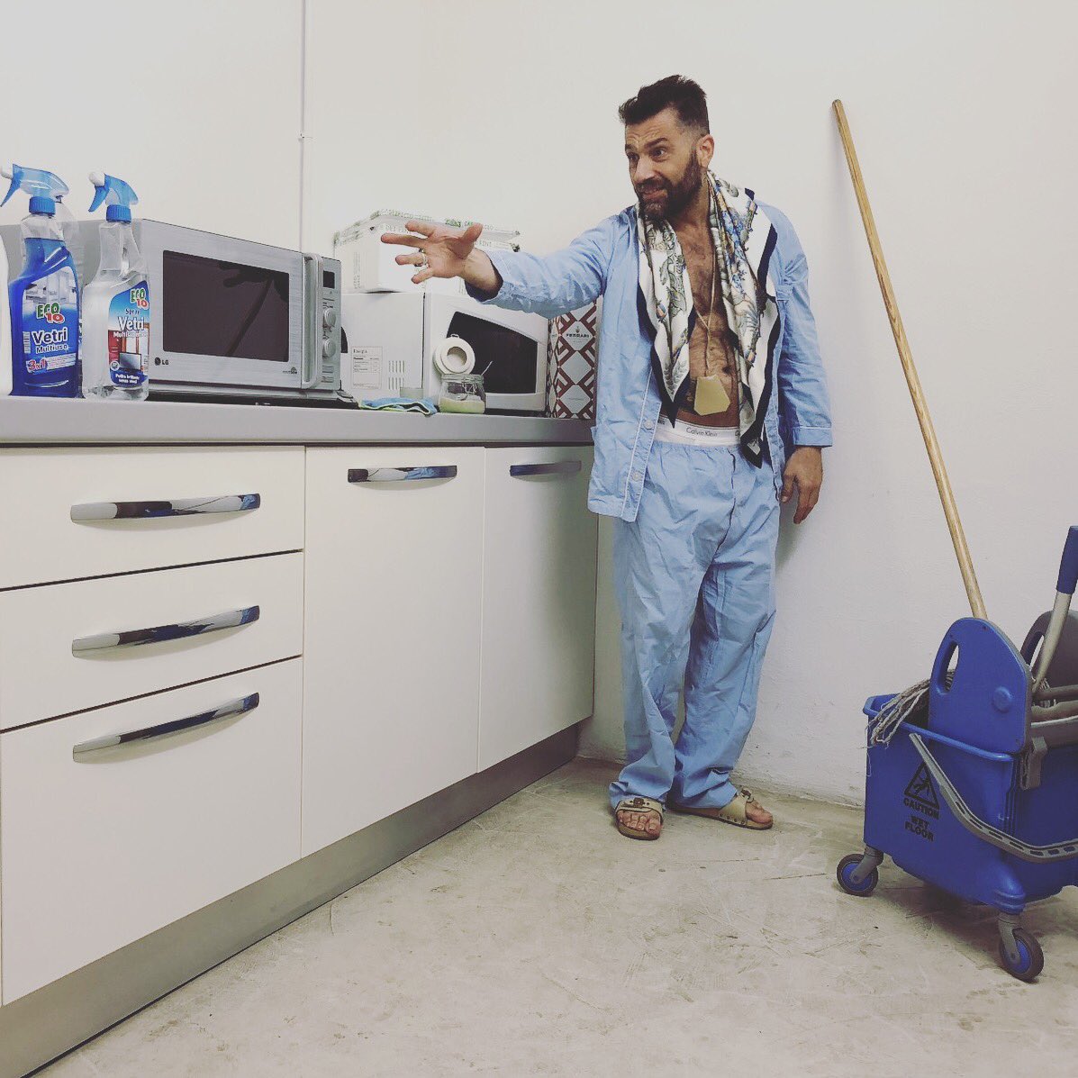 udg1's tweet photo. Morning house working with style .... Wolfgang Tillmans https://t.co/qLVdF3UW2j