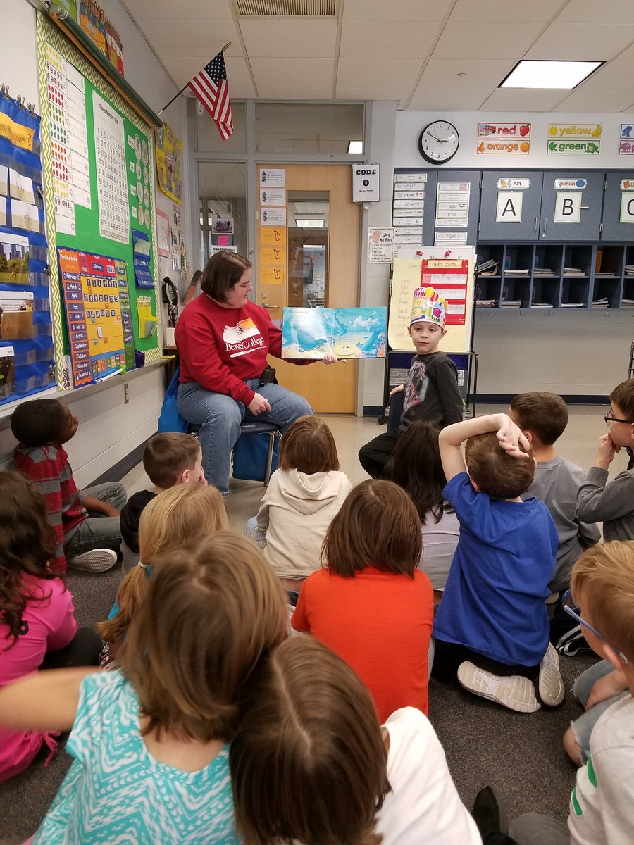 obrien1st's tweet photo. Wrapping up many January birthdays with lots guest reader visits!
#SchwnksvilleES 
#Schwenksvillechat https://t.co/XseGU4IrK2