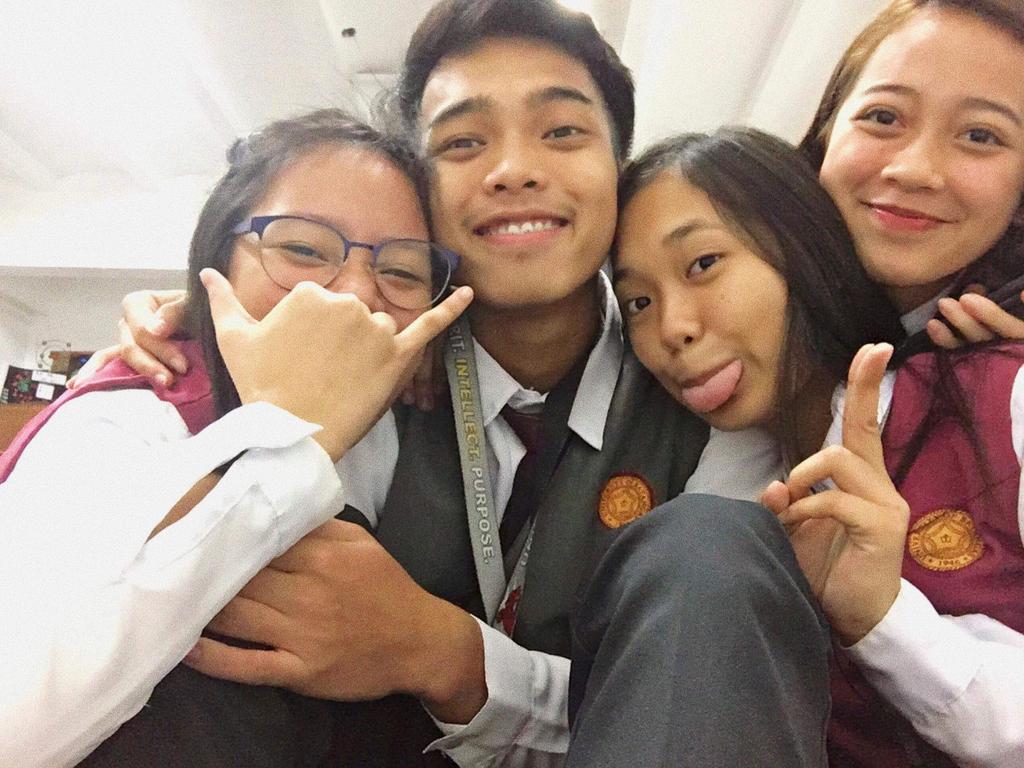 bernadeth_jara's tweet photo. 😊 @Aangilene @ayessastrongasf @C_jjoshua https://t.co/9j7gDrqQCH