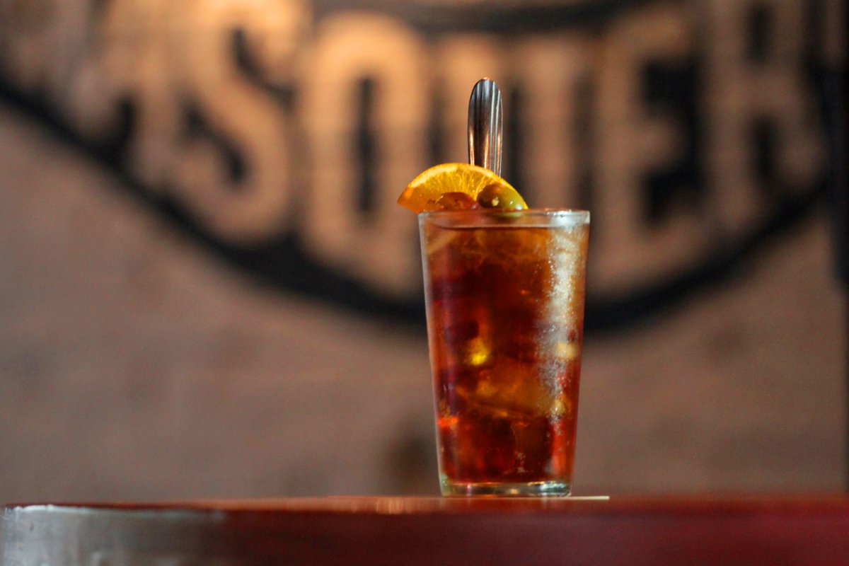 ¿Algo más sagrado que #LaHoraDelVermut?

¿Que piensan <a href="/_churrasqueria/">Churrasquería</a> <a href="/elclubdelvermut/">El Club del Vermut</a> <a href="/vermutpichincha/">Vermut Pichincha</a> <a href="/vermuteriapopup/">La Vermutería</a> <a href="/Fedecuco/">FedeCuco ⭐⭐⭐🇦🇷</a> <a href="/frmonti/">François Monti</a> <a href="/matiasdana1001/">Matías Dana</a> <a href="/ARipacandida/">Arturo</a>? 

#VermutEsAlegria