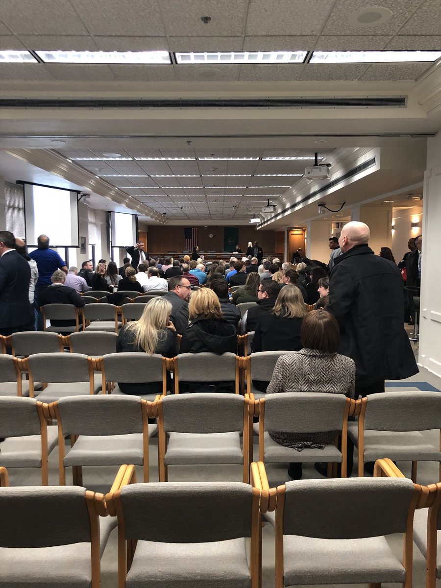 ChrisDiCapo's tweet photo. Gathering in the name of better hearing for Washington L and I. Thank you to all who have been instrumental in implementing change for better hearing! @EllingDaniel @NattyNateMoney @HearMan44 https://t.co/qU7CzFr0W2