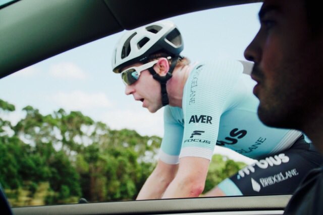 #SunTour <a href="/bradevans6/">Brad Evans</a> takes the only KOM points of the day