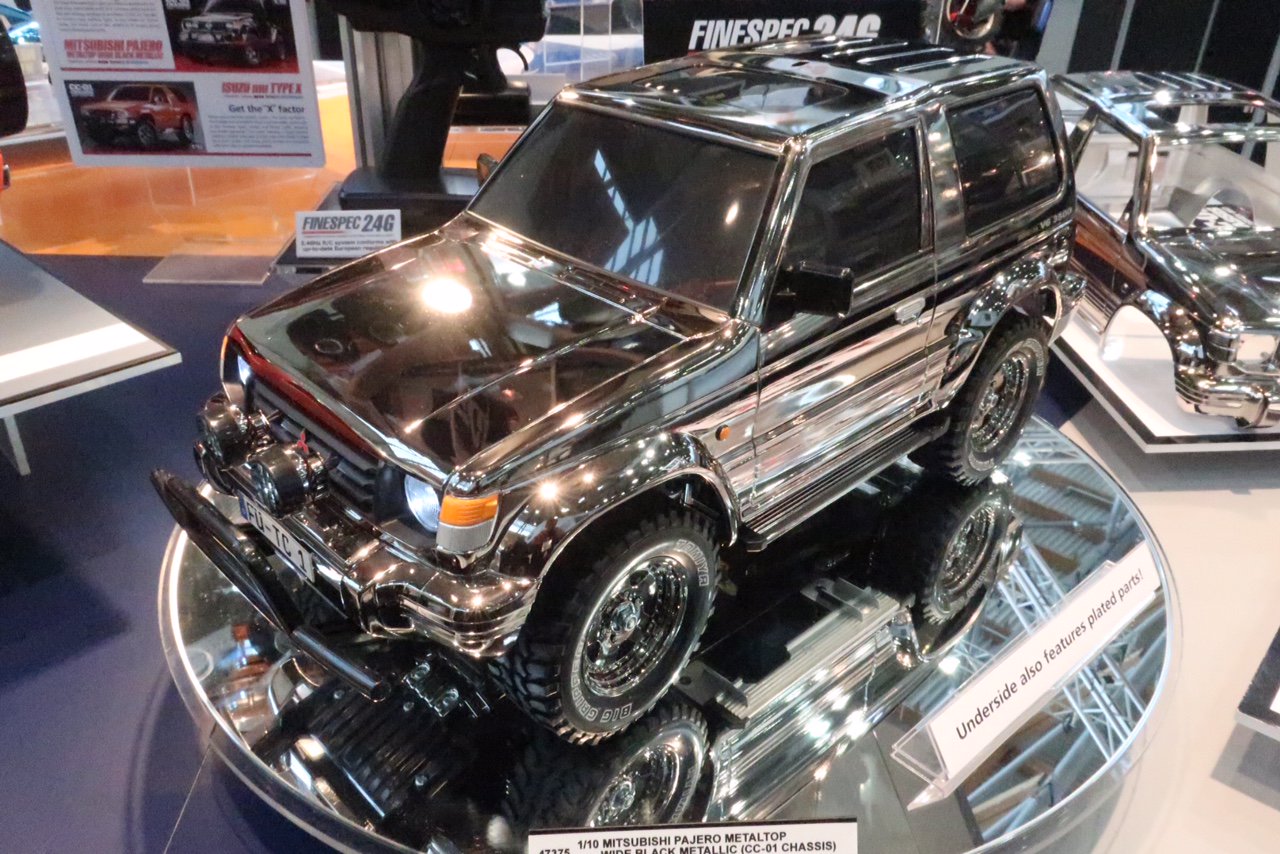 使い勝手の良い タミヤラジコン MITSUBISHI PAJERO BLACK METALLIC