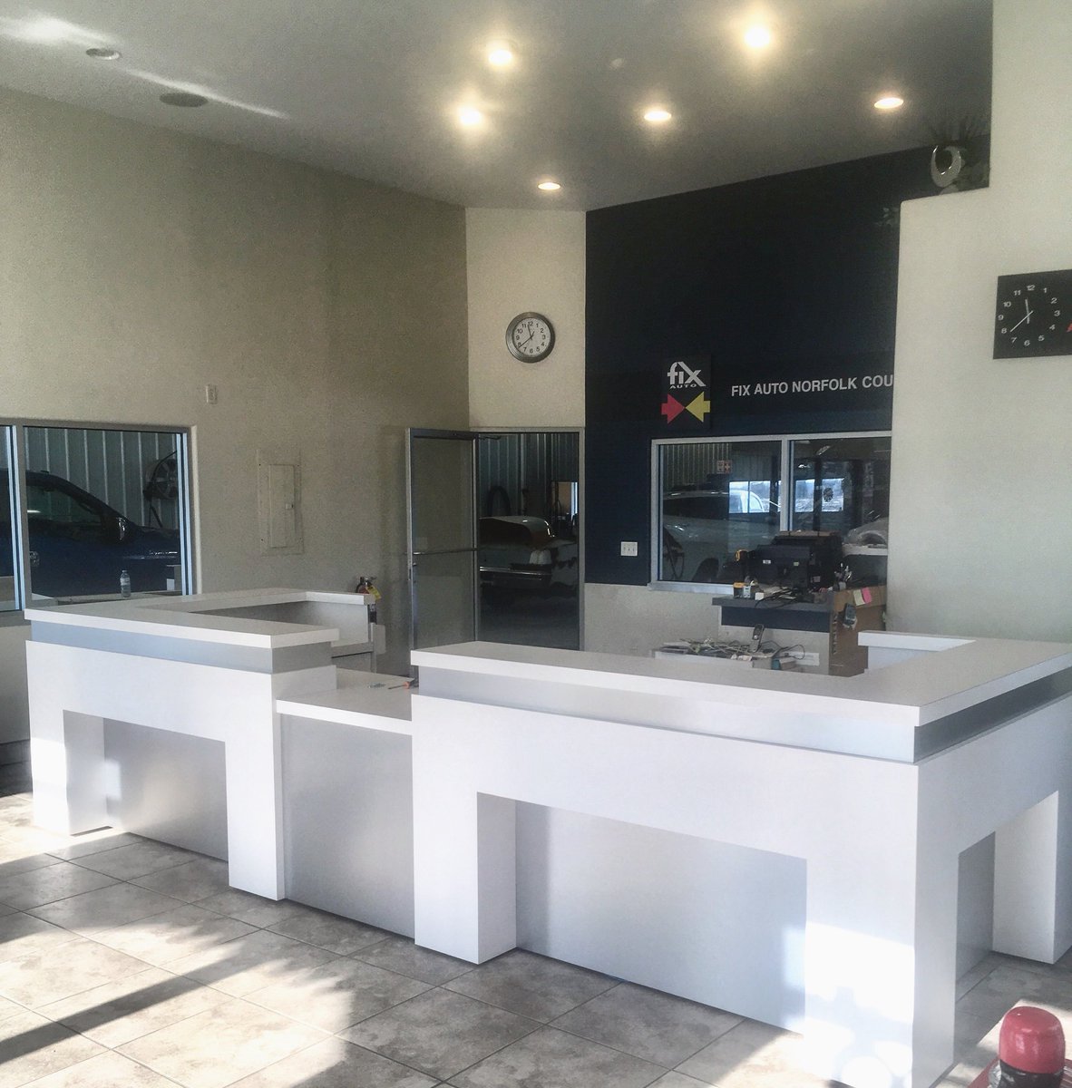 The office got an upgrade 😍 #newdesk #fixauto #fixautonorfolk #office #smallbusiness #ilovenorfolk #autobody #canada #ontario <a href="/FixAutoCanada/">Fix Auto Canada</a>