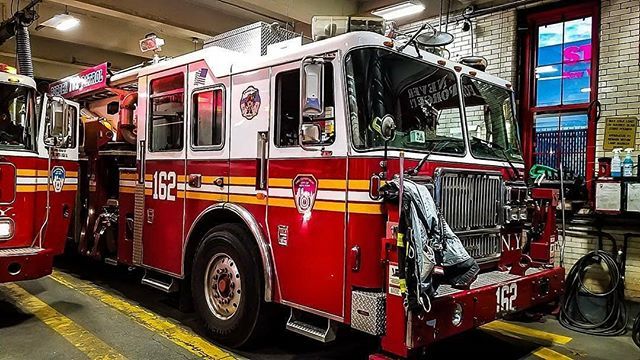 🔥FEATURED POST 🔥
@_the_responder -  #fdny - [Tower Ladder 162 "Border Patrol" at its station house in Queens Village Queens, NYC] .
.  ___💥Want to be featured? 💥_____
Use #chiefmiller in your post ... CHIEFMILLERAPPAREL.COM .
. 🔴CHECK OUT!🔴
Facebook- chiefmiller1
Perisco…