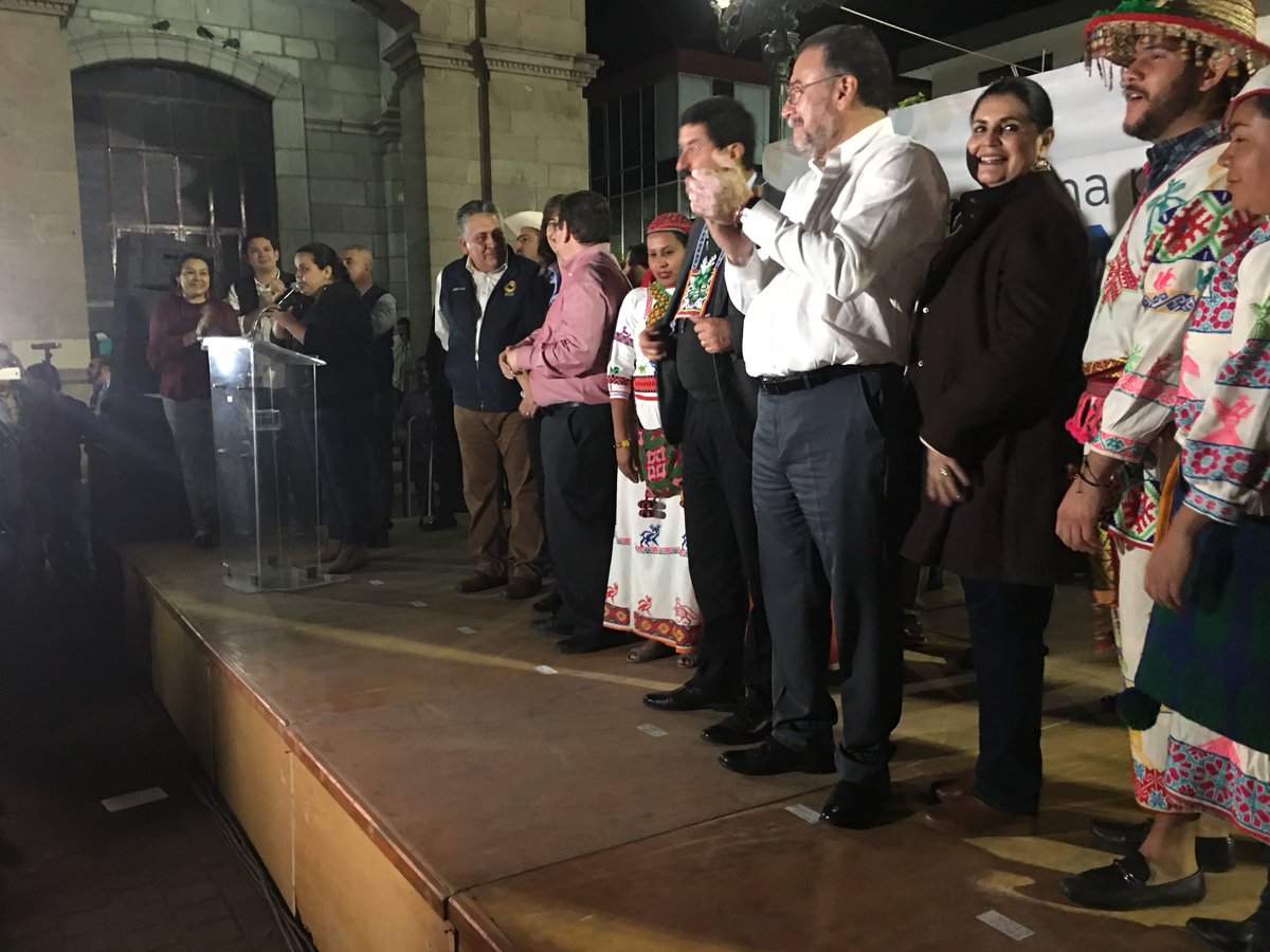 TweetPolitico's tweet photo. Día 12 #CaravanaPorLaDignidad: Inédito lo que esta pasando en Chihuahua en combate a la corrupción: @acostanaranjo https://t.co/Mu8Kgb1e0s