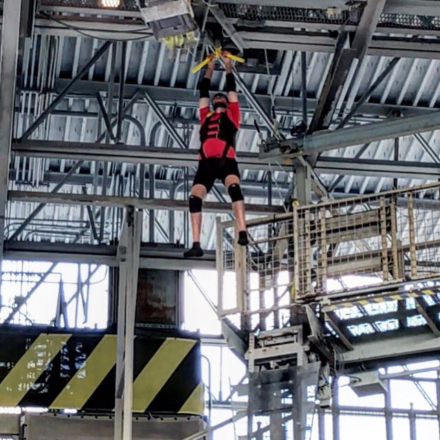 ScottWalden17's tweet photo. #fearfactorlive https://t.co/iBGr8gq5db