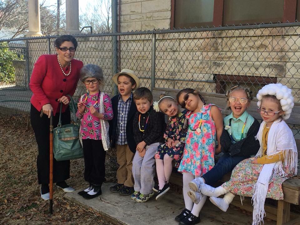 Crawford_St's tweet photo. Oh my goodness... our kids are 100 DAYS SMARTER!! Happy 100 AWESOME Days at CSPS!! 🎉🙌🏻😊 https://t.co/AtCNPDb5mw