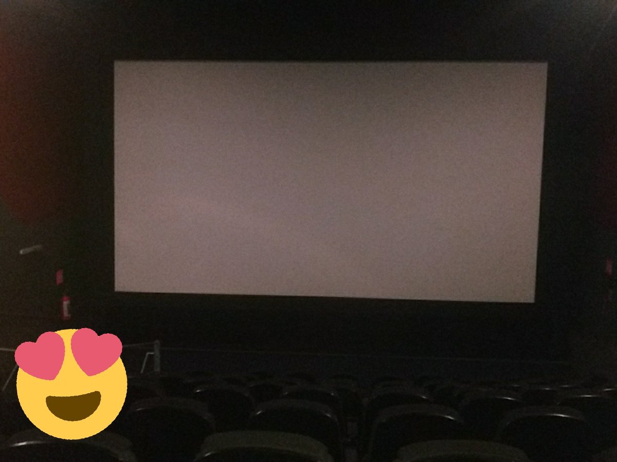 MarJorieHit's tweet photo. Esperando a que empiece @MarjoDSousa @dannapaola #LoMásSencilloEsComplicarloTodo https://t.co/SEiR9L60So