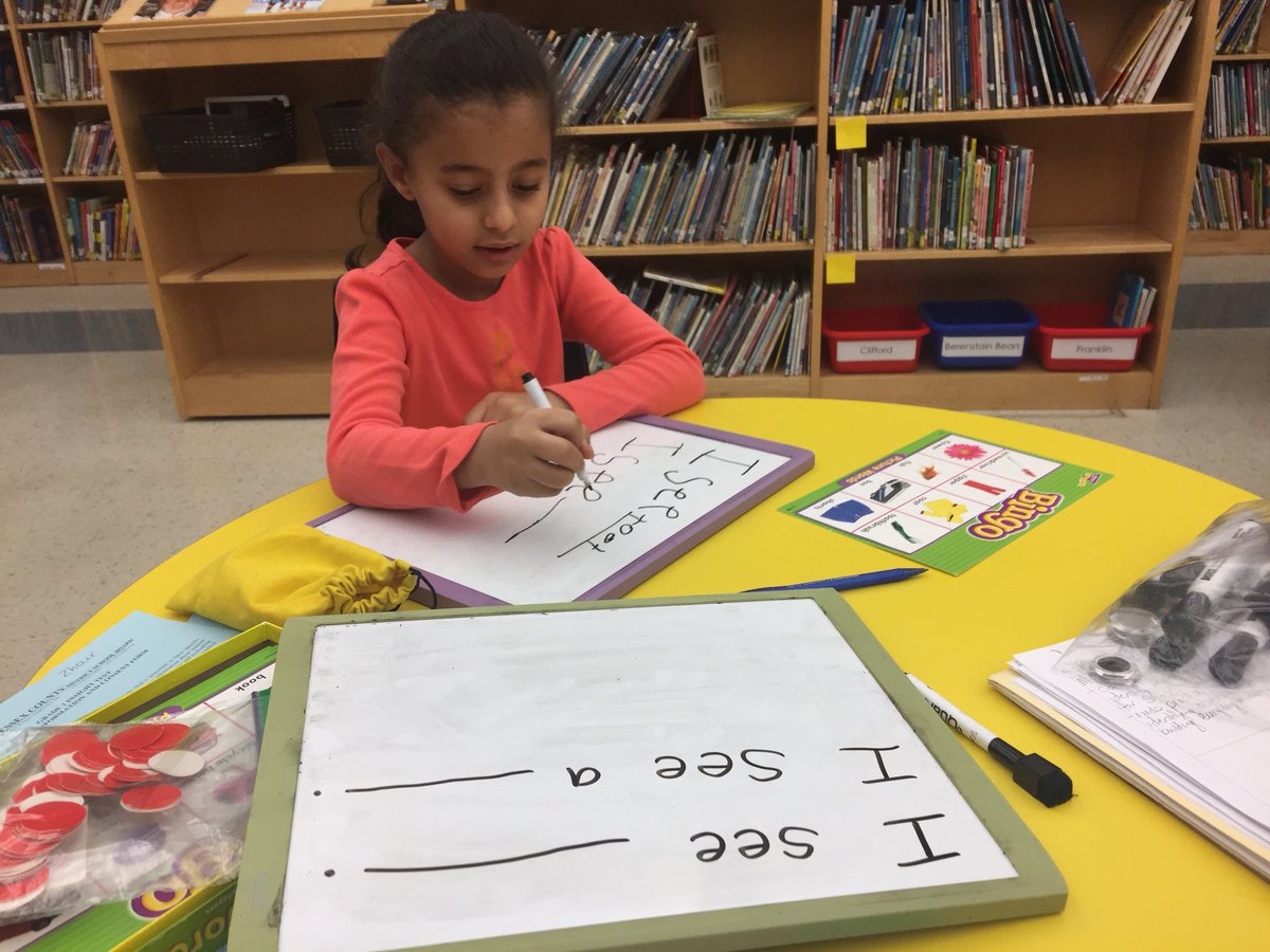 jenna_cowell's tweet photo. Beginning sounds, picture word bingo, and Cloze sentences using our bingo cards made for a busy morning @BegleyBroncos1! Supporting our ELLs with purposeful learning! #buildingeverdayvocabulary #picturesandwords #simplesentences #fun https://t.co/PvYUFjTYYs