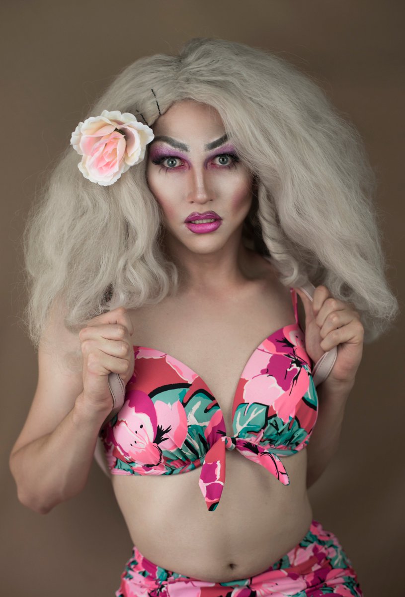Its_Bebe_Gunn's tweet photo. Had a beautiful time with sikvic in our last photoshoot. 
Such an incredible photographer.

"Hip-Hop in the summer, Don't be a bummer, babe" https://t.co/y9NLaW6Wz2