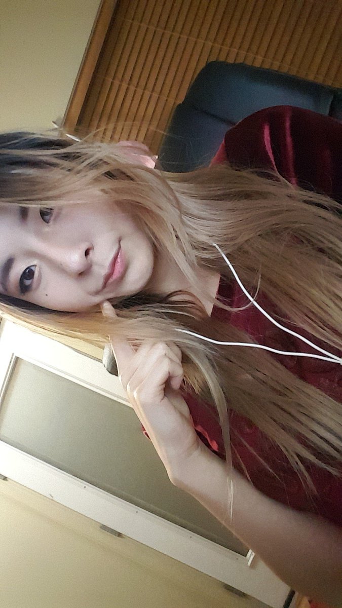 Kyoko Imagine on X: Time to stream my placements t.coekDCXtW0DZ  #LeagueOfLegends #twitch #streaming #gaming t.cohYITQRIzae  X