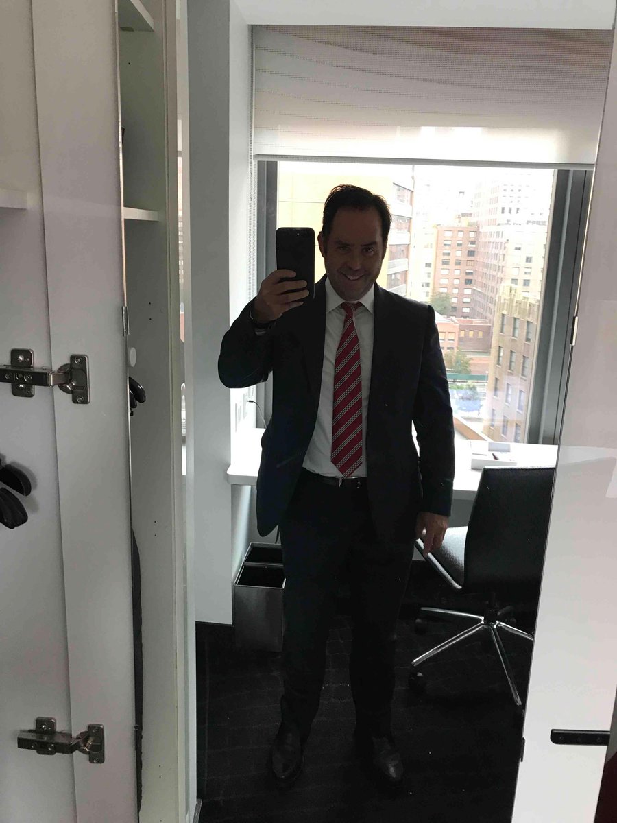 Match_making11's tweet image. ParkAvenueJoe - New York, NY, USA - 40
About me
I help to build great companies and have a lot of fun doing that and in my free time.
About my match / friend
I am looking for fun, intelligent and athletic woman to do fun activities with.- 

Sign up: buff.ly/2FzjOTY