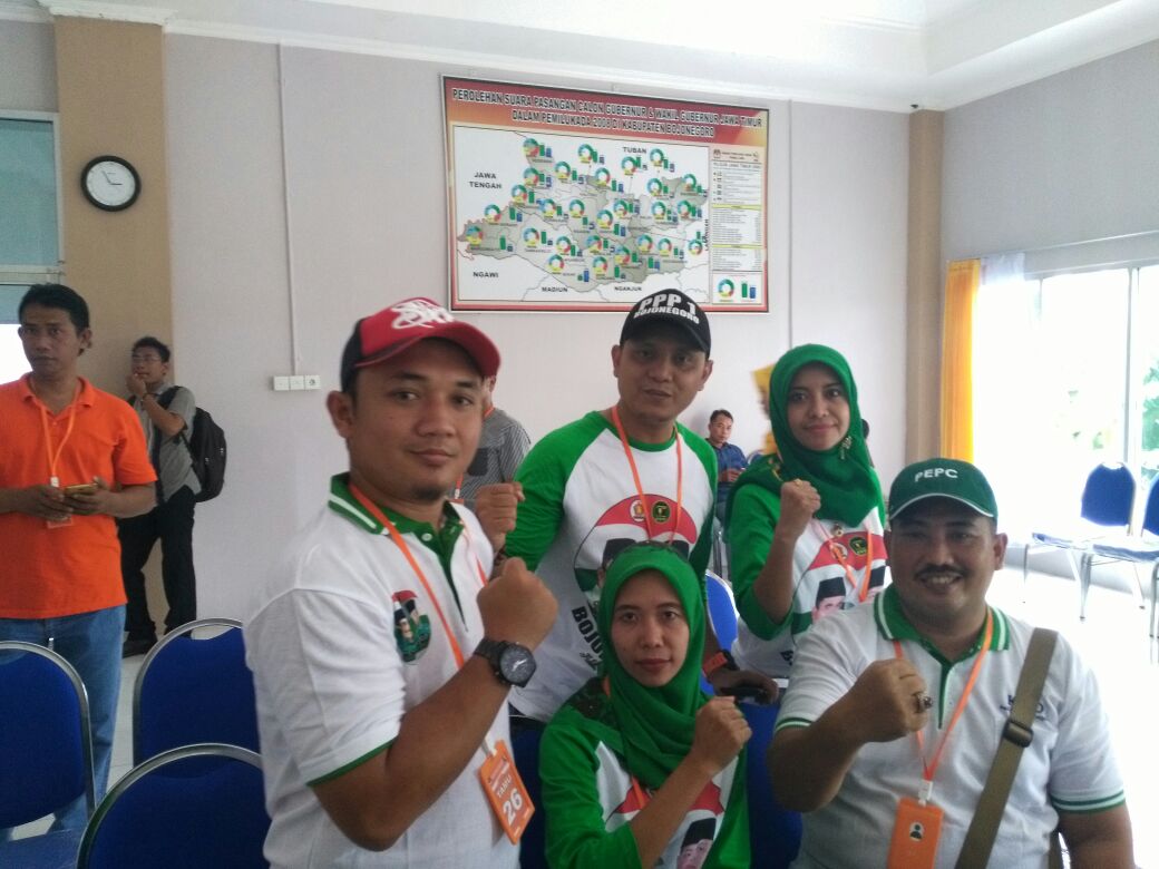 BojonegoroDpc's tweet photo. Fraksi PPP DPRD BOJONEGORO
#FraksiMilenial
#FraksiJamanNow
#GenerasiY
#YangMudaYangBerkarya https://t.co/FiZSmAiXsG