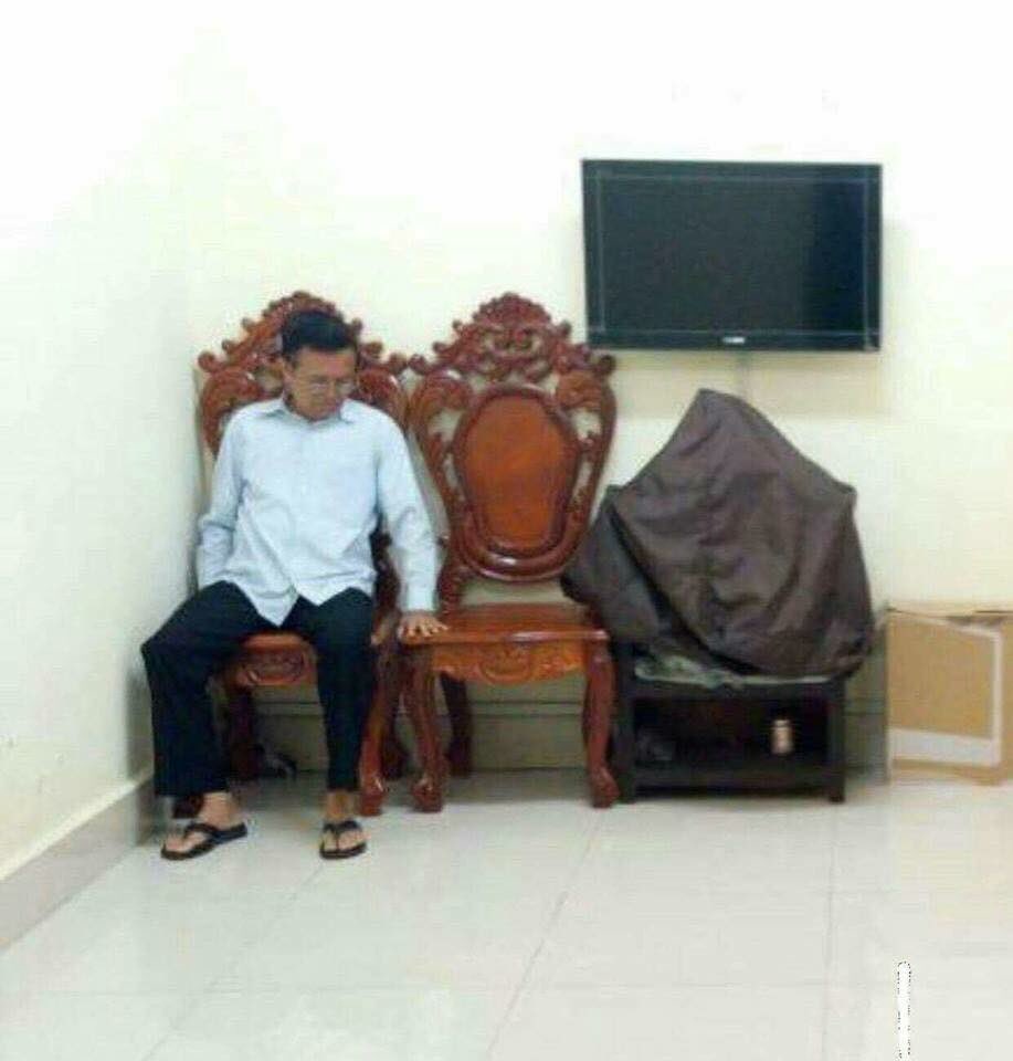 KimsengMen's tweet photo. Kem Sokha remains in pre-trial detention center incommunicado, the Court of Appeals ruled. https://t.co/w900fuQBOG