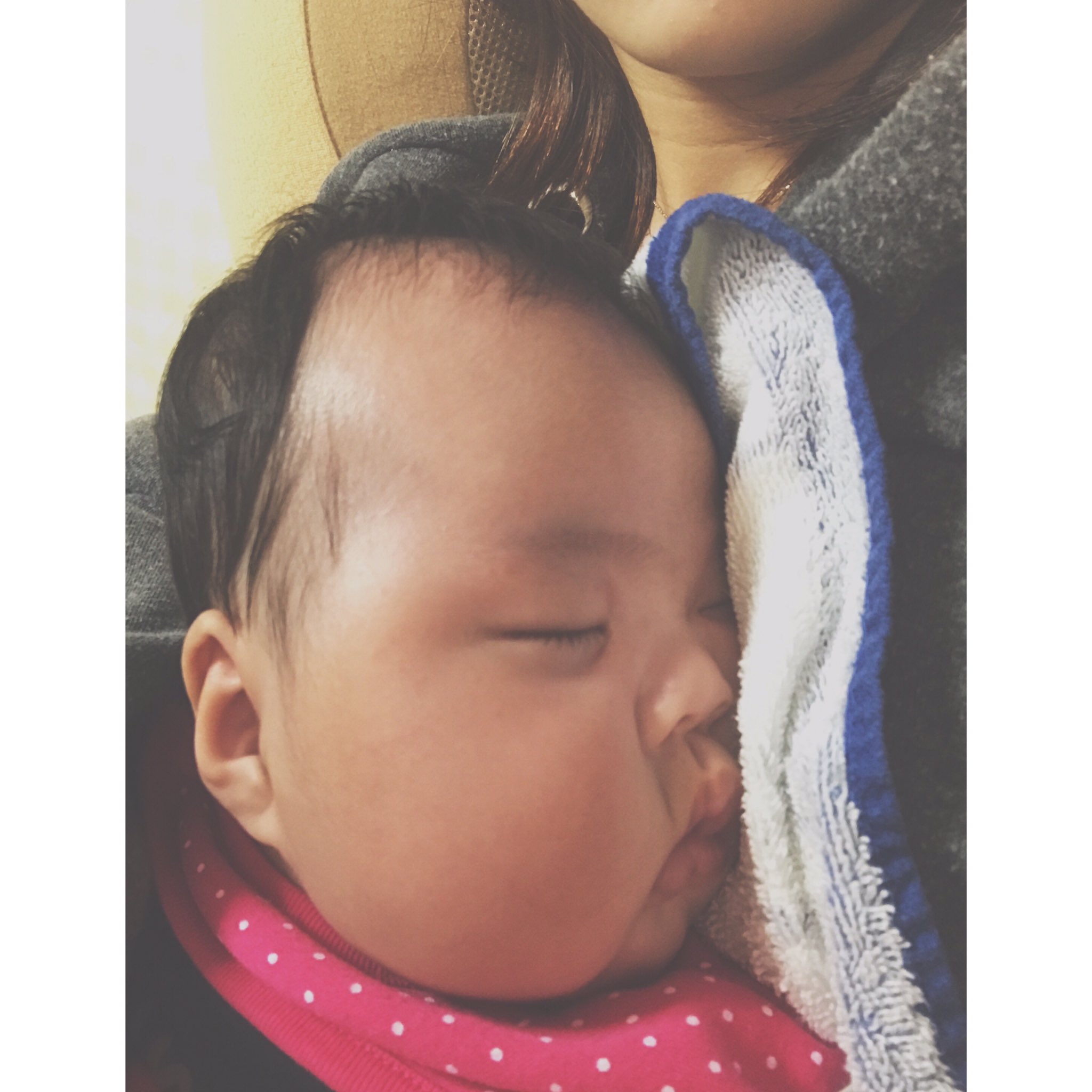 生後2ヶ月女の子 Twitter Search Twitter