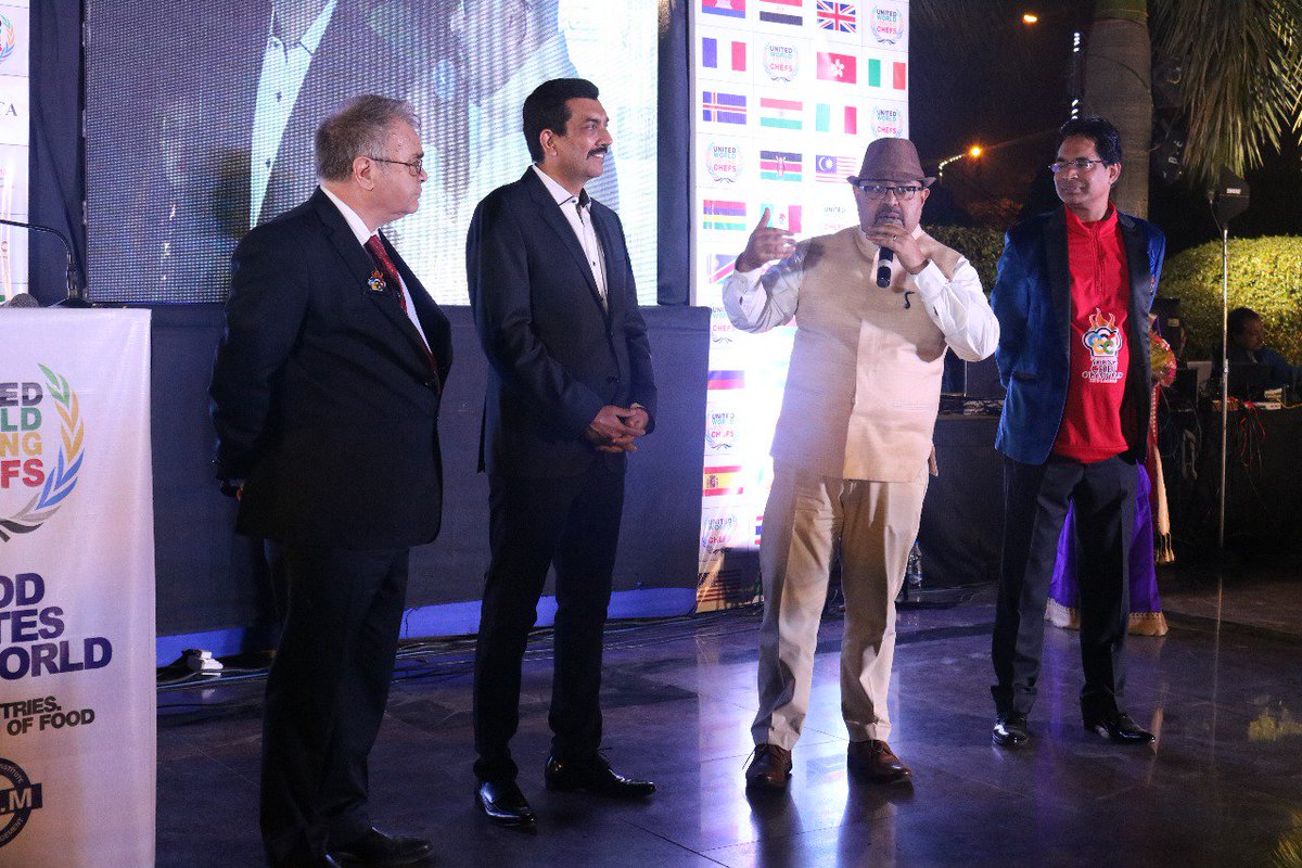 IIHMHOTELSCHOOL's tweet photo. Shri Atri Bhattacharya Govt. Of West Bengal Home Secy. On stage with Dr Bose and Chef Sanjeev Kapoor #yco18 @ycolympiad https://t.co/sZPaa9JM7i