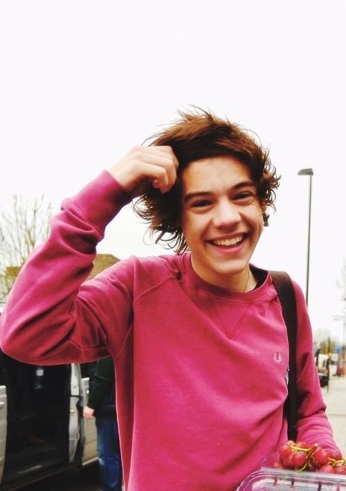 One Direction tweet media