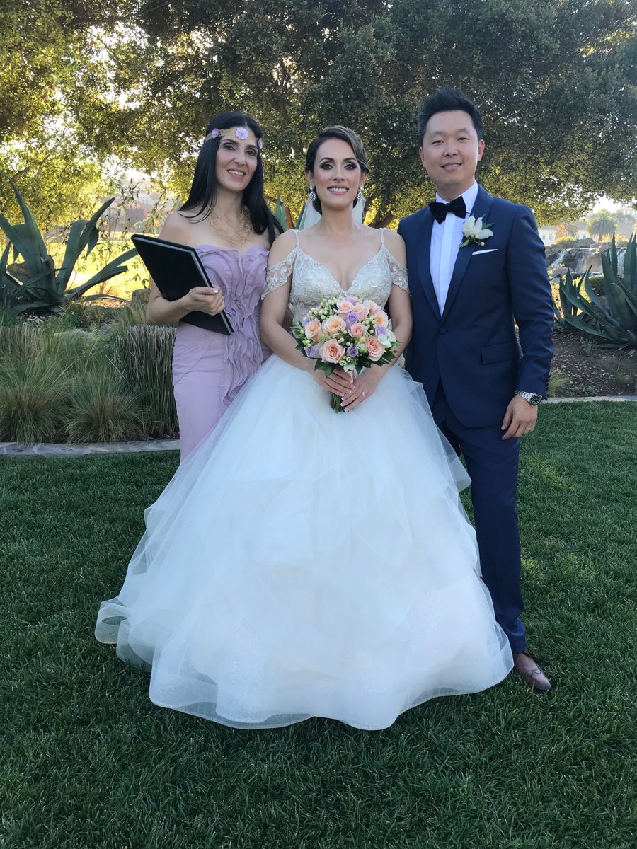 nilouweddings's tweet photo. Chinese-Persian couple from DC marries in San Francisco Bay Area! https://t.co/oPwi1QVCts