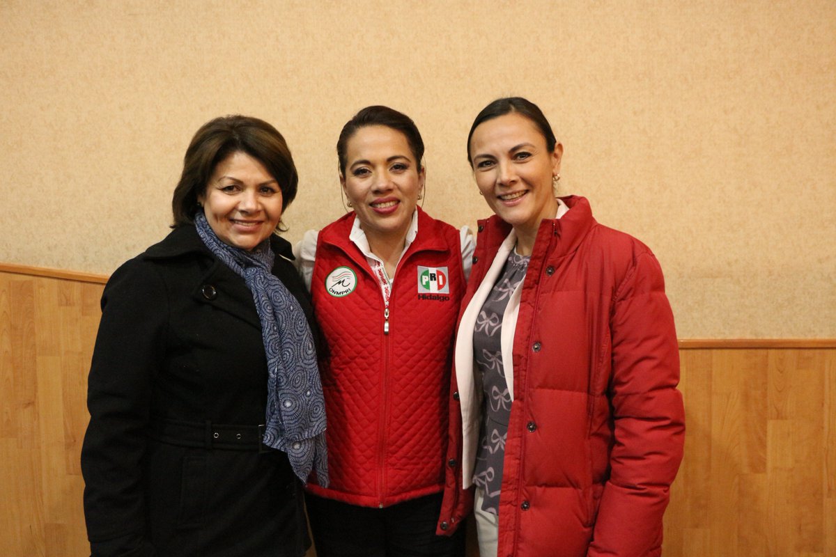 YarelyMeloR's tweet photo. La estructura del #ONMPRIHidalgo sigue fortaleciendose con la inclusión de talentosas mujeres hidalguenses, la combinación de juventud y experiencia en pos de un mismo objetivo. Agradecemos a la Diputada @ArletMolgoraG y la Lic @DeliaSiller por fortalecer la causa de las mujeres https://t.co/SufjePBR6S