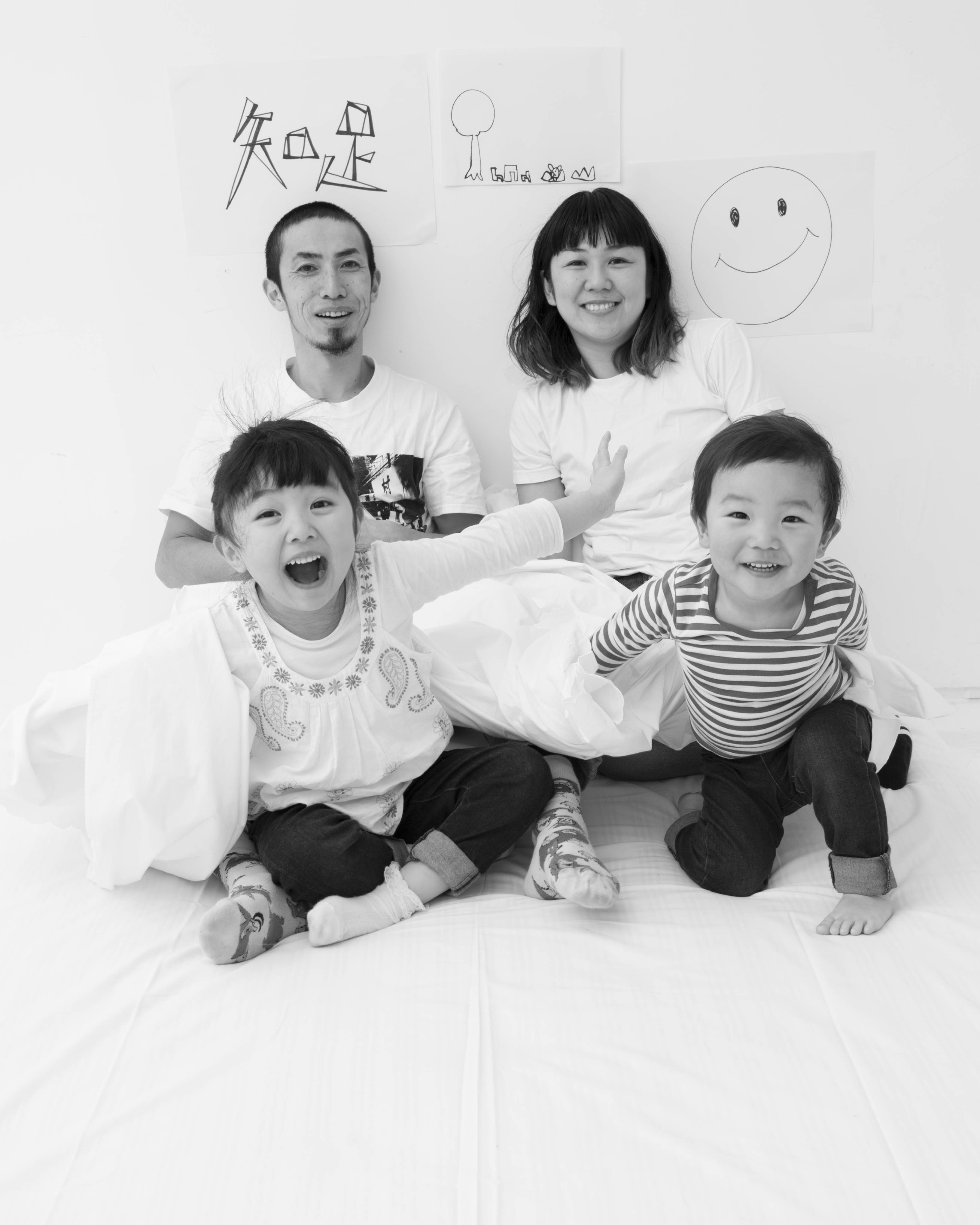 平間写真館tokyo Auf Twitter 2月25日 日 平間至バレンタイン撮影会を開催いたします 今回はジョンレノン オノヨーコの有名なあの写真をオマージュ 写真スタジオにベットをご用意 恋人同士ラブラブな写真 家族でワイワイな写真 お友達と仲良く 大切な方