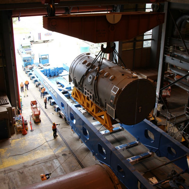 AGLEnergy's tweet photo. FIRST LOOK: Moving over 200 tonnes in the form of a spare generator for maintenance in Germany means safety is paramount! We're working with @VicRoads to minimise disruption for this engineering marvel. https://t.co/qCyBpAvEPQ