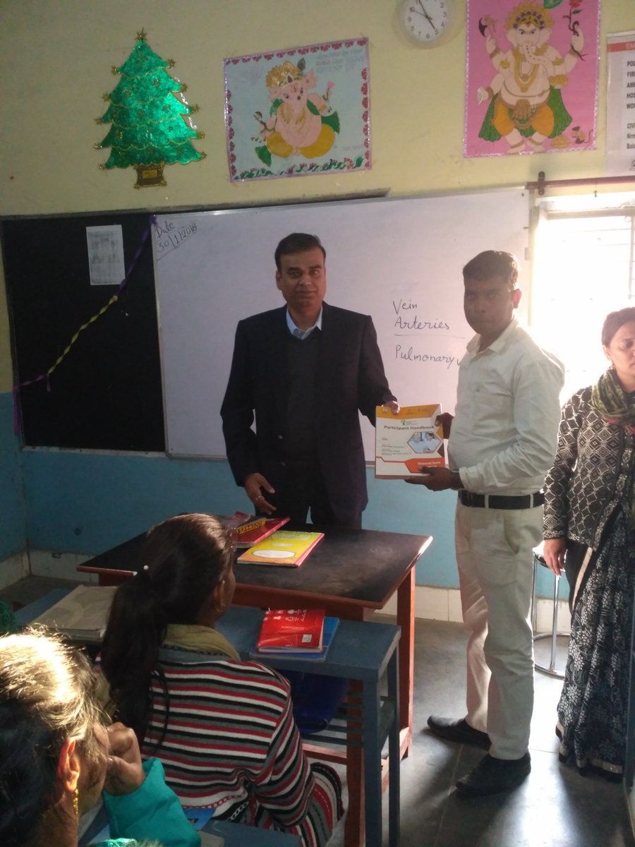 skill_anand's tweet image. Distribution of books by our admin Dr. Madhukar Gupta.