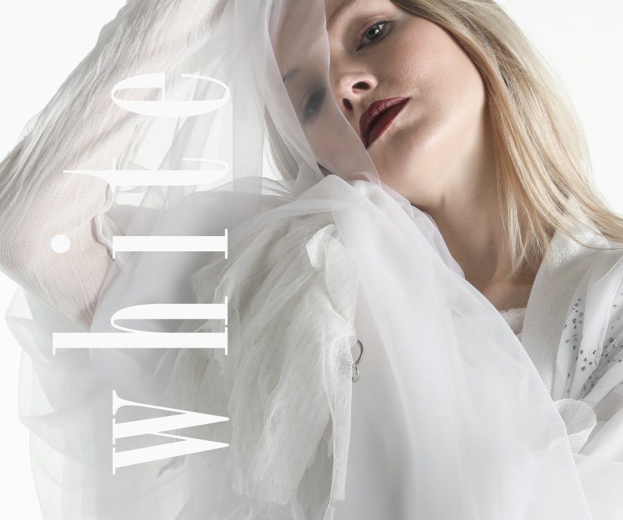hnaoto_official's tweet photo. 《2月1日(木)18:00発売》
【white Gothic】
積み重なる雪の積層。
レイヤードに重なった新感覚の「キモノ」コレクション
https://t.co/14CsbuKoTQ
#hNAOTO
#キモノ
#Dpon https://t.co/DB2Ny2ZCcF