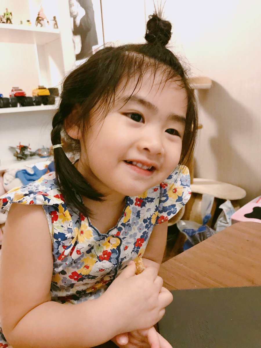 belleinsmile's tweet photo. แอบมองเธออยู่นะจ๊ะ 👀 #ชูใจ https://t.co/rvQJLMluQj