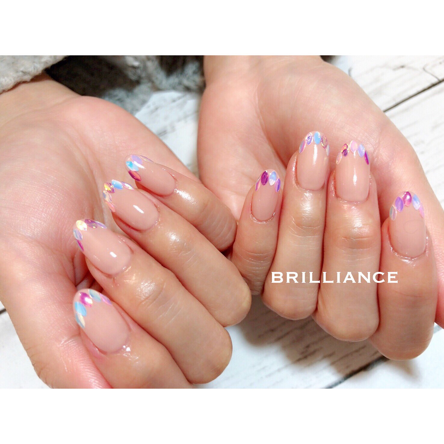 京都市ネイルサロンbrilliance リーフホロでカラフル ご予約はtopから 京都ネイルサロン ネイル ジェルネイル ネイルアート オシャレネイル パラジェル 春ネイル フレンチネイル ホログラムネイル Kyoto Nails Nailart Fashion Beauty