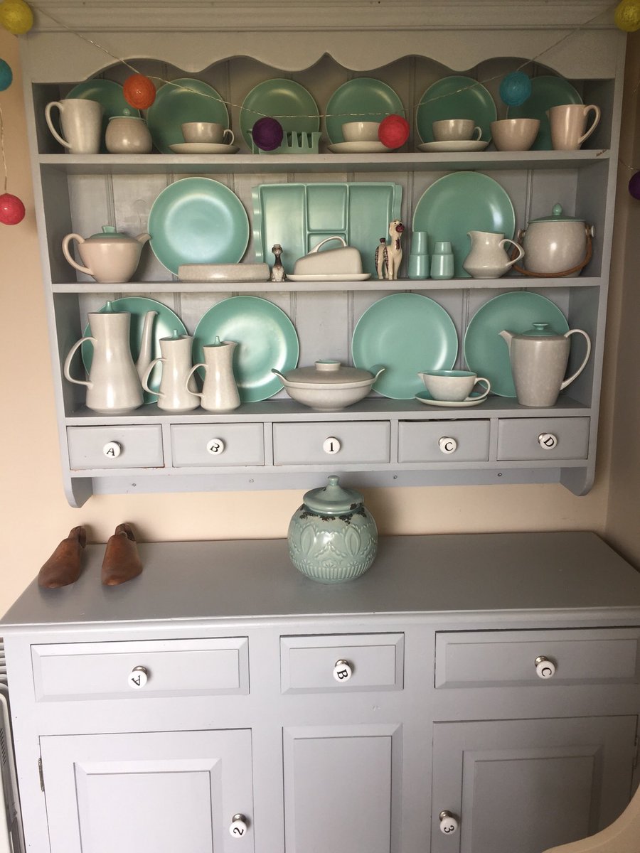 Toutsuitetho's tweet photo. Are you on the verge of becoming a #Hoarder and in need of some #Decluttering help? Contact me now for a free consultation https://t.co/fMLRYS20cL https://t.co/UWB76eRUqO
#ProfessionalHomeOrganiser https://t.co/ntWNuUiE92