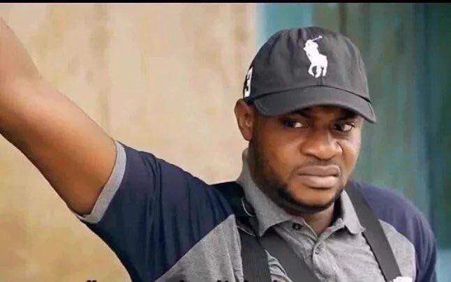 the_lateefah's tweet photo. How you look at the person who introduced you to ponzi schemes trying to justify why you can't get your money back #KickOutPonzi https://t.co/lhOhRVj8g2 https://t.co/ayy1iPm4FL