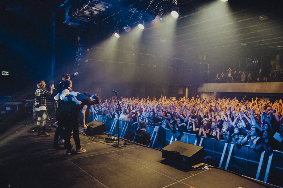 Nothing But Thieves tweet media