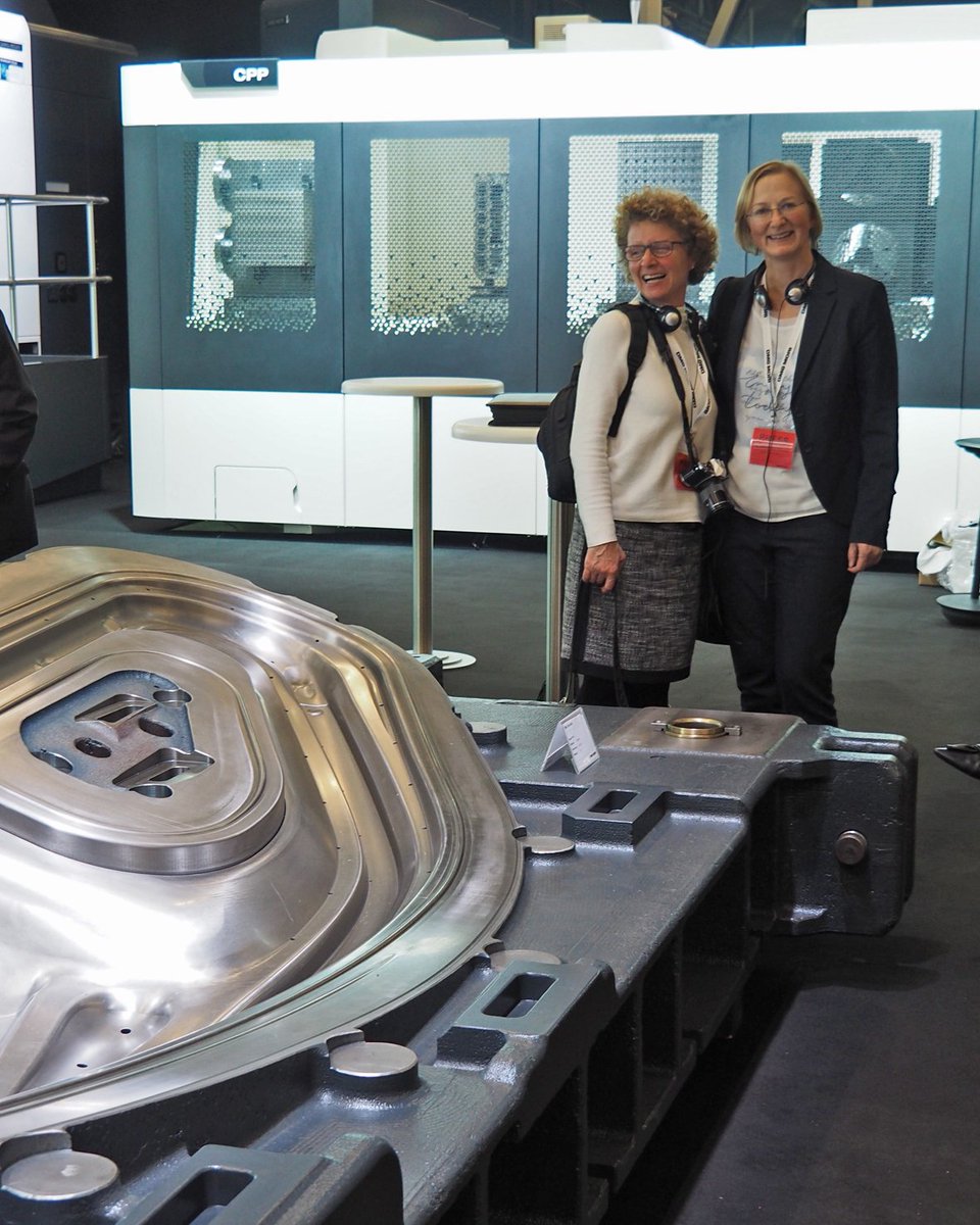 DMG Mori Hausmesse 2018: Zahlen, Maschinen - und natürlich Mold+Die. Bilder und Infos in unserem Vor-Ort-Bericht:  bit.ly/2FABu1w
#werkzeugmaschinen #zerspanung #werkzeugbau #AdditiveManufacturing <a href="/dmgmorigermany/">DMG MORI Germany</a>