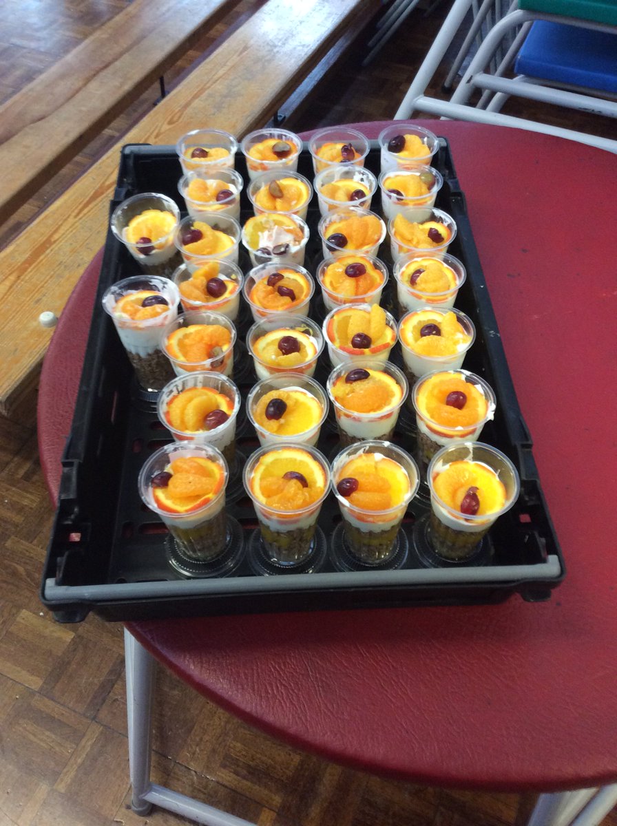 s_stcatherine's tweet photo. A great morning with the Junior @jnrchefs, the children and families have really enjoyed 'being healthy'! https://t.co/SsQX9PPMGd