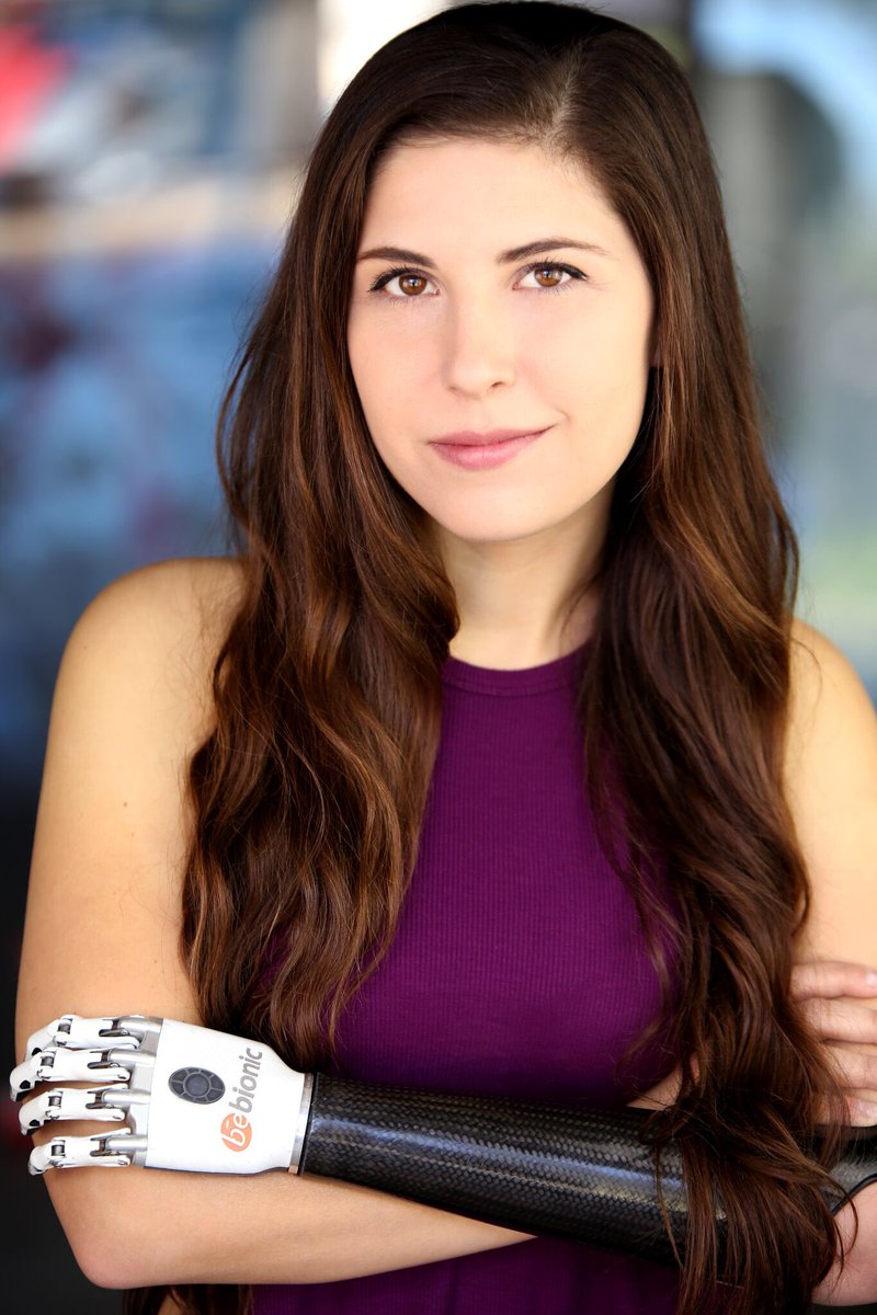 aannggeellll's tweet image. Hello world! Pls let me audition for your films, tv programs, and commercials. Give a girl a shot 💁🏻‍♀️🤖. #bionicactress