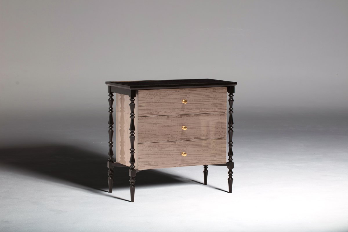 Introducing our Serafina three drawer chest, with beautifully carved wooden legs

#Serafina #Bedroom #LuxuryHomes #InteriorDesign